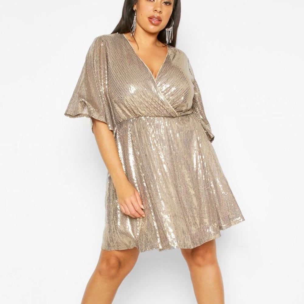 NWOT Plus Boohoo Kimono Sleeve Sequin Fit and Flare Wrap Top Party Dress